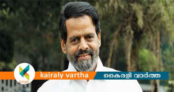 'നടിയും അഭിഭാഷകനും ബ്ലാക്മെയിൽ ചെയ്തു'; ഡിജിപിക്ക് പരാതി നൽകി ബാലചന്ദ്രമേനോൻ