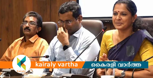 നവീന്‍ ബാബുവിന്‍റെ മരണം; കേസ് ഡയറി പരിശോധിക്കട്ടെയെന്ന് ഹൈക്കോടതി