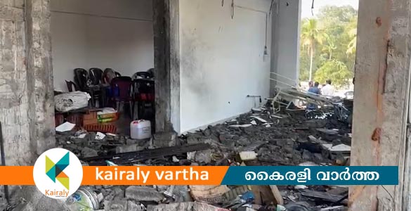 കടാതി പള്ളിയിൽ കതിന പൊട്ടിത്തെറിച്ച് ഒരാൾ മരിച്ച സംഭവം; പള്ളി വികാരിക്കും ട്രസ്റ്റികൾക്കുമെതിരെ കേസ്