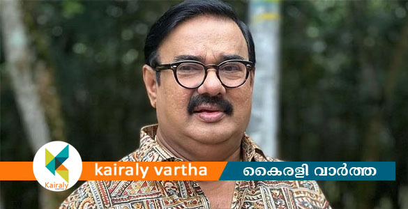 തിരുവനന്തപുരത്ത് മണിയൻപിള്ള രാജുവിൻ്റെ കാറിടിച്ച്  അപകടം; രണ്ട് യുവാക്കൾക്ക് പരിക്ക്