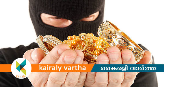 ഒല്ലൂക്കരയിൽ ഗൃഹനാഥനെ കെട്ടിയിട്ട് 45 പവൻ സ്വർണ്ണവും പണവും കവർന്നു