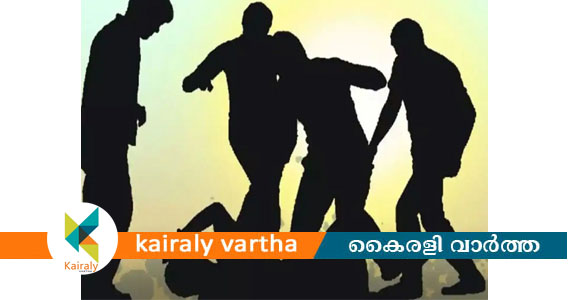 പശ്ചിമ ബംഗാളില്&zwj; കന്നുകാലി മോഷണം ആരോപിച്ച് ആള്&zwj;ക്കൂട്ട ആക്രമണം; രണ്ടുപേര്&zwj; കൊല്ലപ്പെട്ടു