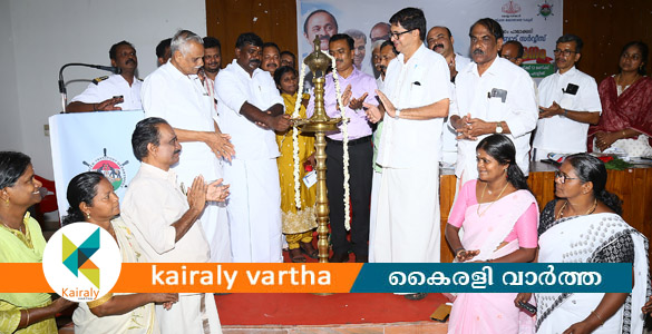 വൈക്കം- പാലാക്കരി ടൂറിസം ബോട്ട് സർവീസ് ആരംഭിച്ചു